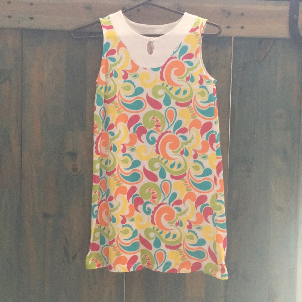 Fun girls dress.